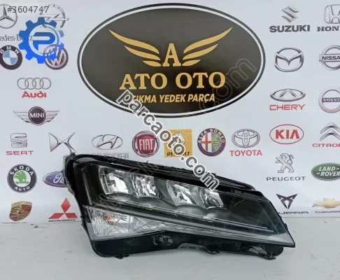 Orjinal Çıkma Skoda Superb Sağ Far - Oto Yedek Parça