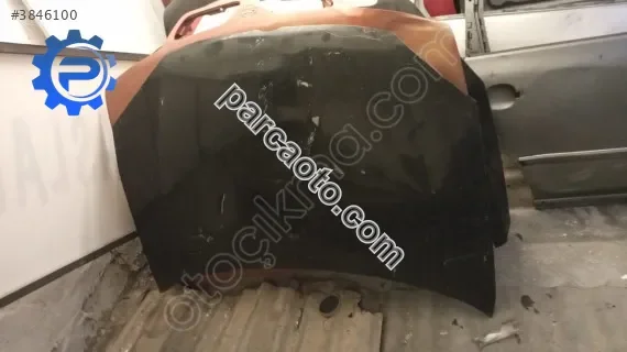 Volkswagen golf 5 orjinal çıkma motor kaputu