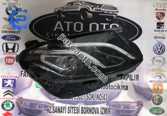 Mercedes a213 orjinal çıkma sağ far d