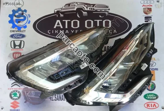 Renault clio 5 orjinal çıkma sağ far