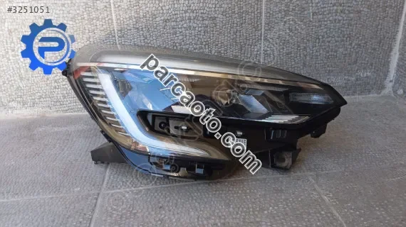 Renault clıo 5 orjınal çıkma sağ far