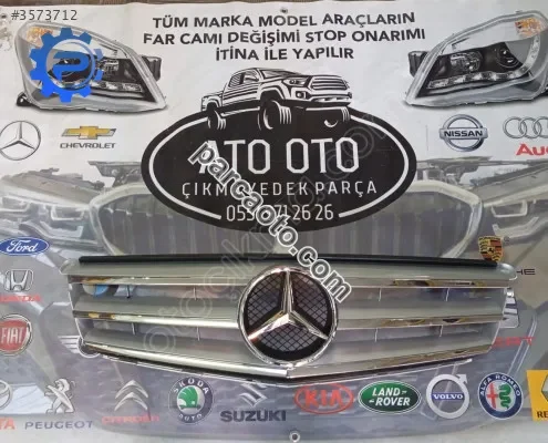 W204 orjinal çıkma ön panjur