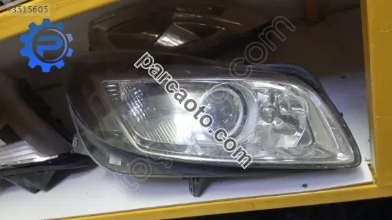 Opel Insignia Far - İzmir Bornova