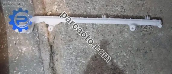 Megane 4 Arka Tampon Braketi Tk orjinal çıkma