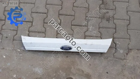 Ford fiesta arka bagaj plaka üst kaplama çıta orjinal çıkma