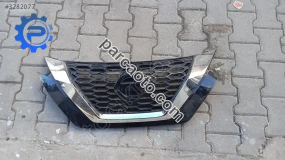 Nissan juke orjinal çıkma ön panjur