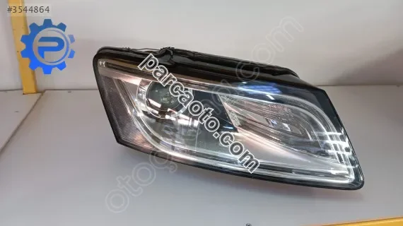 Audi q5 orjinal çıkma sağ far