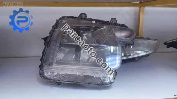 92102cg1xx hyundai staria orjinal çıkma sağ  far