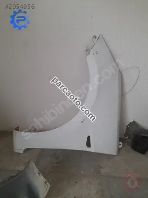Hyundai i20 orjınal çıkma  sol çamurluk