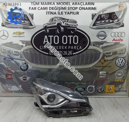 Toyota  orjınal çıkma sağ far