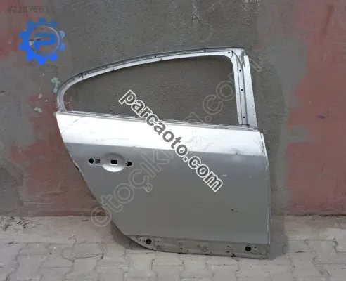 Renault fluence orjınal çıkma sağ arka kapı