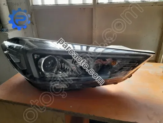 Hyundai tucson orjınal çıkma sağ far