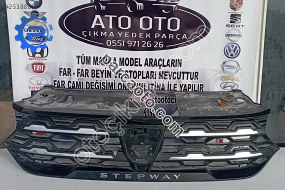 Dacia sandero stepway orjinal çıkma ön panjur