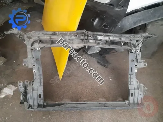 Audi A3 Ön Panel - İzmir Bornova