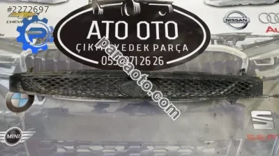 Ford fiesta orjinal çıkma ön panjur