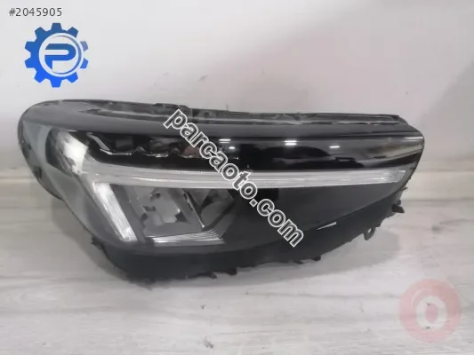 Volvo XC40 Far - İzmir Bornova