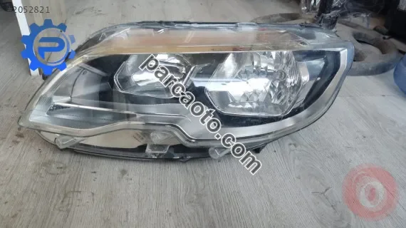Peugeot 301 sol far çıkma orjinal