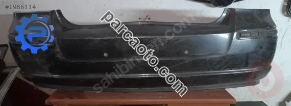 Toyota avensis orjınal çıkma arka tampon
