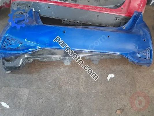 Toyota yaris çıkma arka tampon
