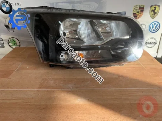 Ford transit custom sağ far çıkma orjinal