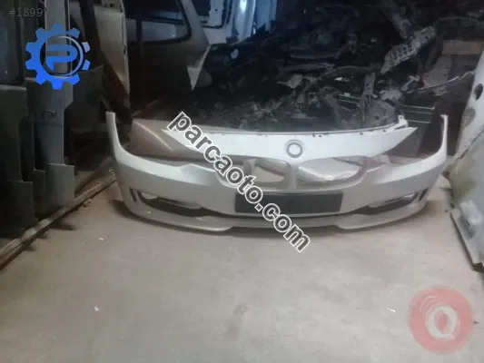 Bmv f 30 çıkma orjınal  makyajlı ön tampon