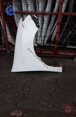 Renault symbol  orjınal çıkma sağ ön çamurluk