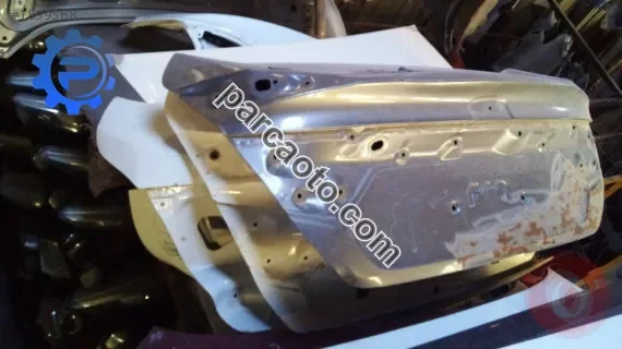 Honda cıvıc çıkma orjınal  bagaj