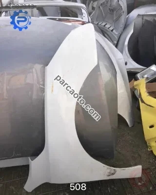 Peugeot 508  orjınal çıkma sağ ön çamurluk