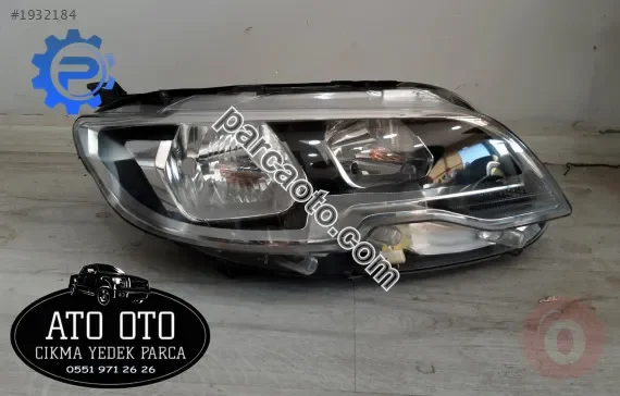 Peugeot 301 orjınal çıkma sağ far