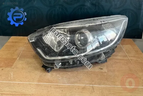 Renault captur orjınal çıkma  sol far