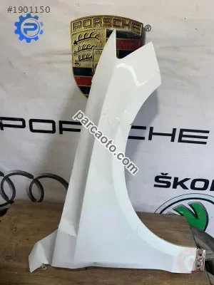 Audi q5 sağ çamurluk orjinal çıkma  parça