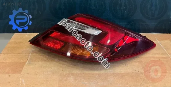 Opel insignia orjınal çıkma sağ stop