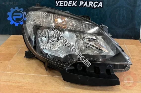 Opel mokka orjınal çıkma sağ far