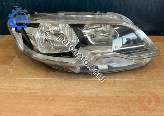 Peugeout 301 sağ ön far makyajlı