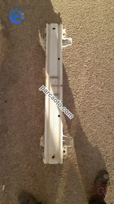 Ford courıer orjınal çıkma tampon demırı