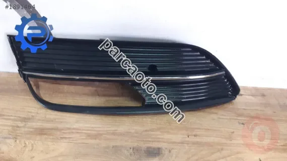 Audi a3 sis kapağı 8v3807681 orjinal çıkma parça