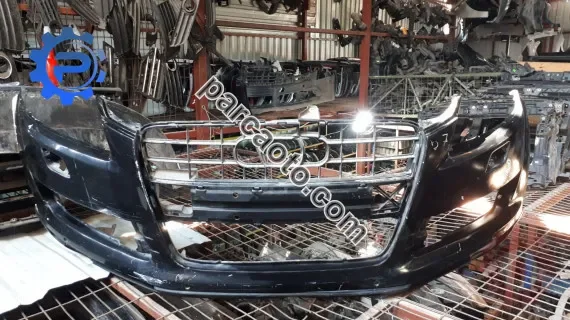 Audi q7 ön tampon 4l0807437 orjinal çıkma parça