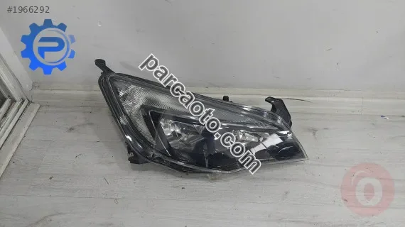 Opel astra j orjınal çıkma sağ far