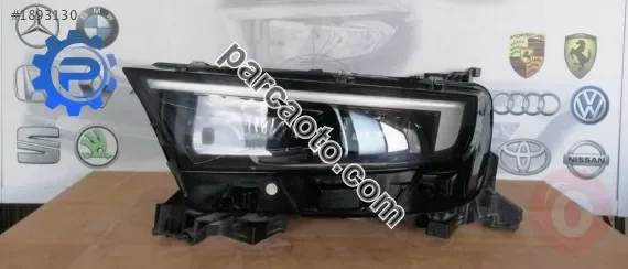 Opel crosland  orjınal çıkma  sol far
