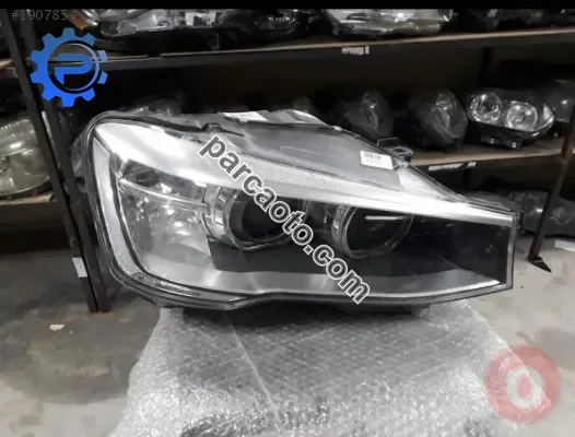 Bmw x3 f25  orjınal çıkma sağ far