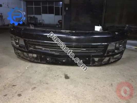 Volkswagen Transporter Tampon Ön - İzmir Bornova