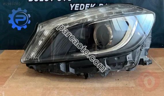Mercedes 2012-15 w176 a180 orjınal çıkma xenon sol far
