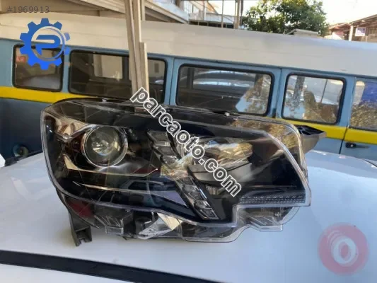 Peugeot Rifter Far - İzmir Bornova