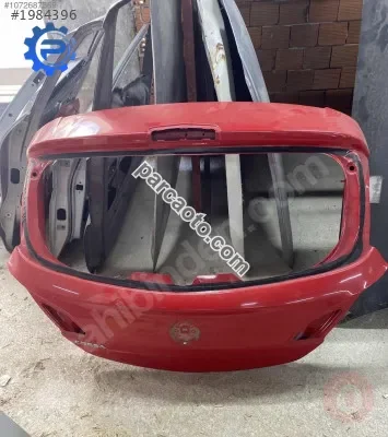Opel corsa d bagaj kapağı hatasız orjinal çıkma