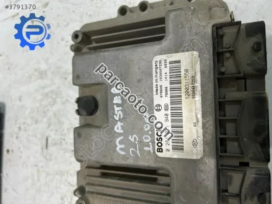 Renault master 2.5 motor beyni