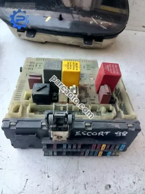 Ford escort 98 sigorta kutusu 96ag14a073cb