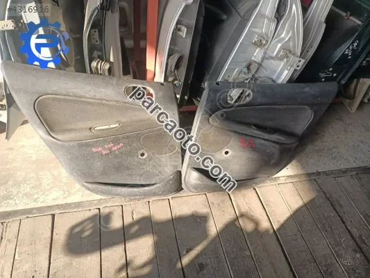 Peugeot 206 sağ ve sol arka kapı döşemesi 9638691677