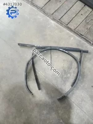 Skoda fabia sol arka kapı fitilleri