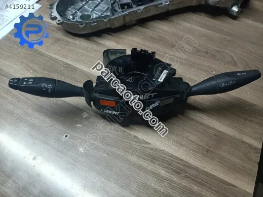 Ford connect sinyal silecek kolu 6t1t14a664aa