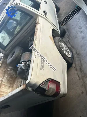 Isuzu d-max bagaj kasa komple